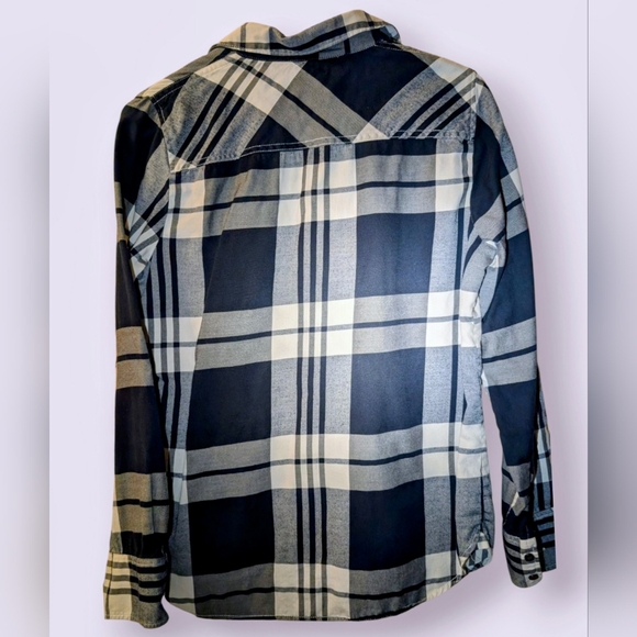 Vintage Plaid - Picture 2 of 6